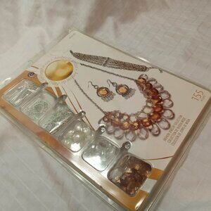 Vintage DIY necklace project kit, new in packaging